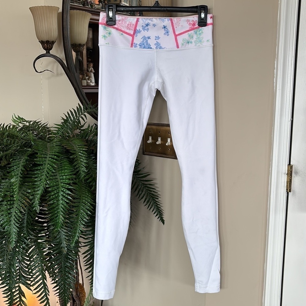 Lululemon Wunder Under Reversible Yoga Pants 2-in-1 White Leggings Pink Floral - Picture 3 of 16
